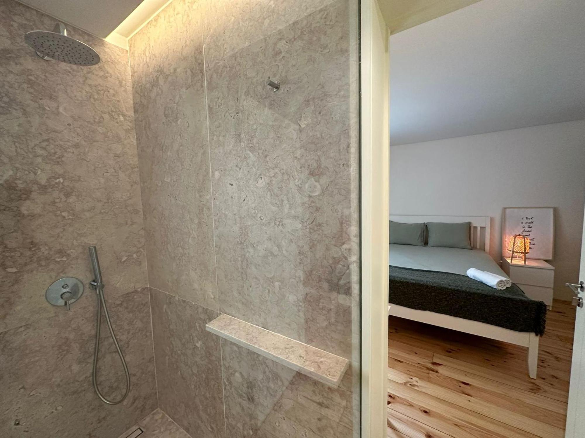 Apartamento Familiar Douradores * Lisbon